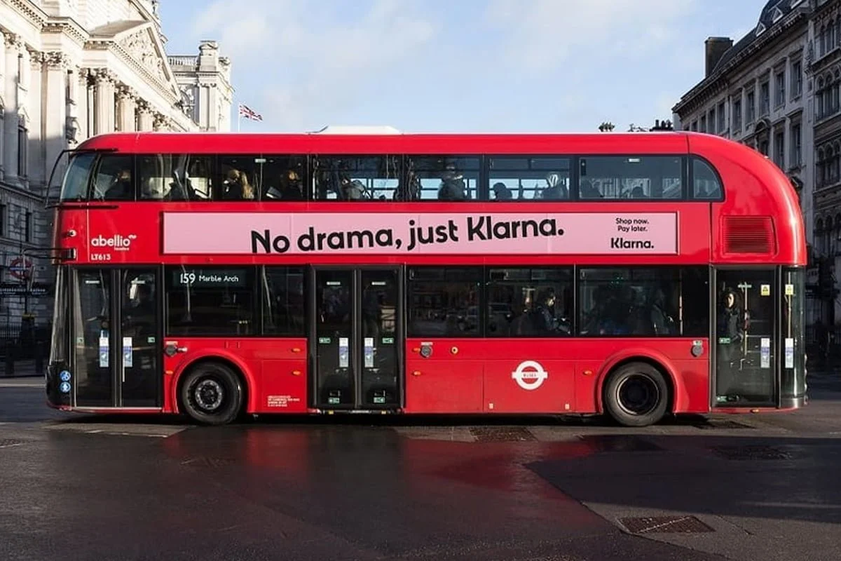 bus advertising london